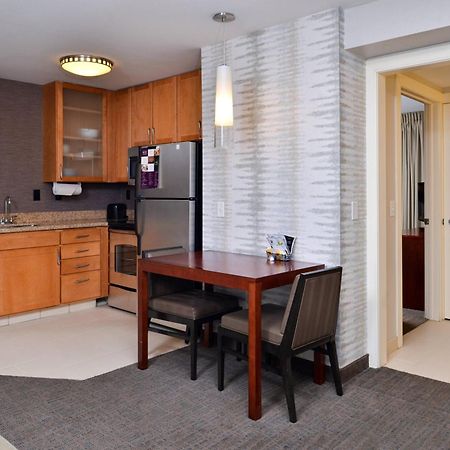 Residence Inn By Marriott Coralville Exterior foto